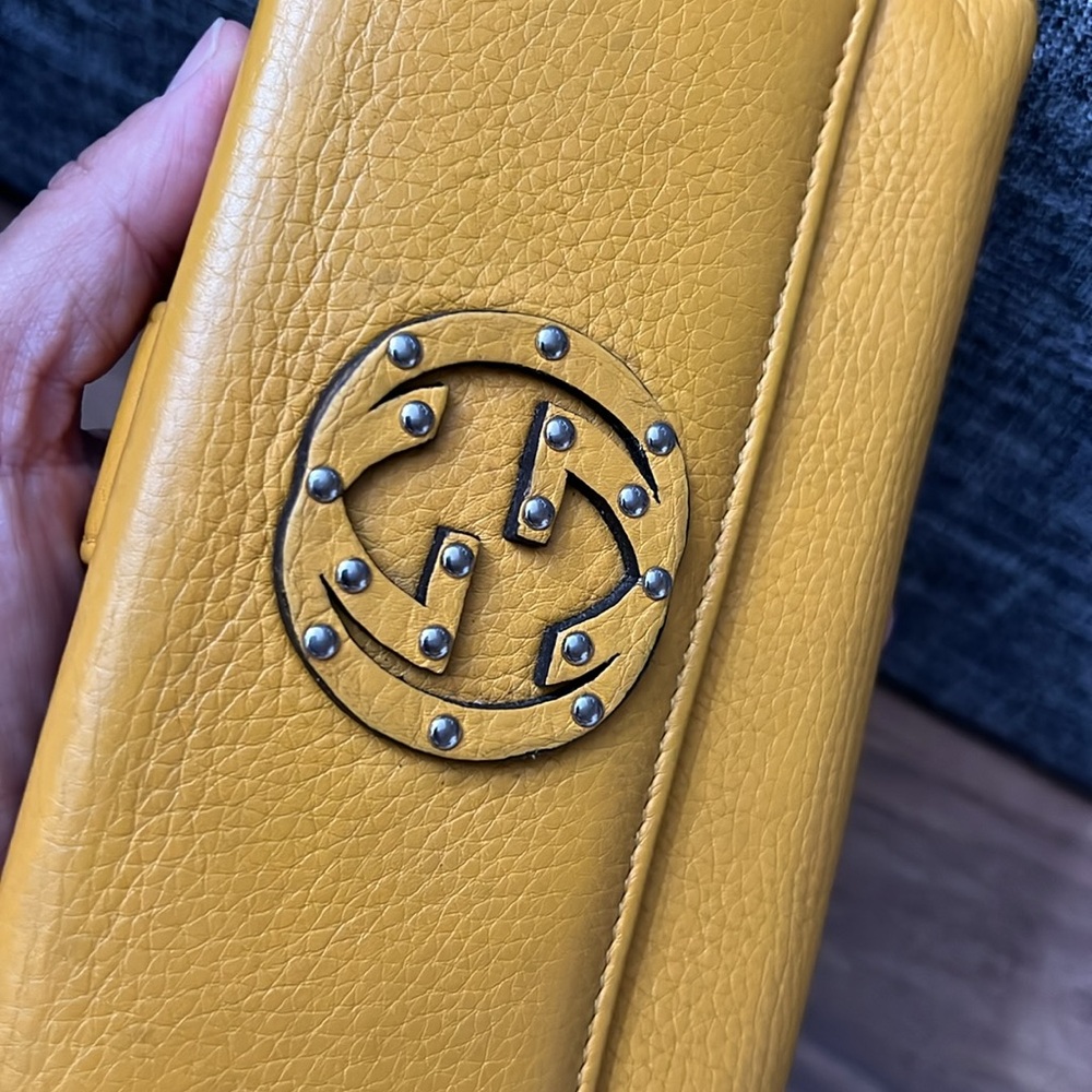 💯% authentic Gucci long wallet - Picture 7 of 14